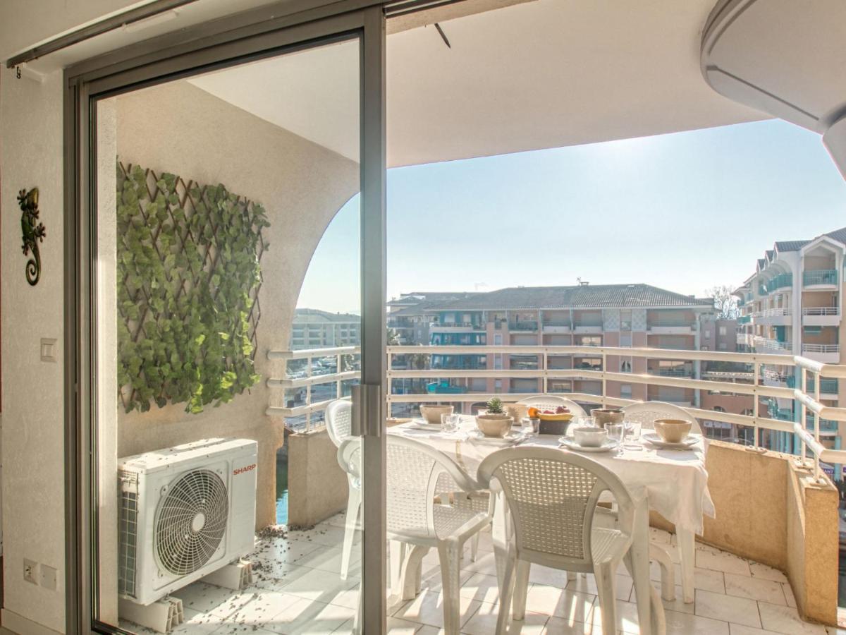 Port D'attache-8 Appartement *